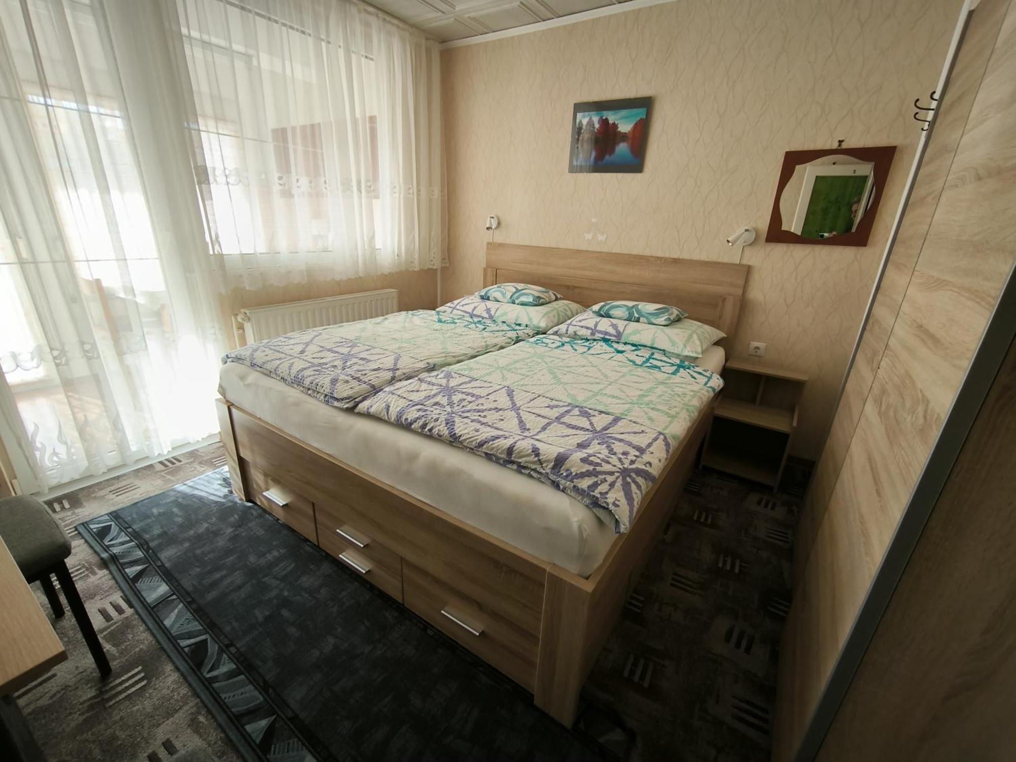 Karolin Apartman Bük Exterior foto